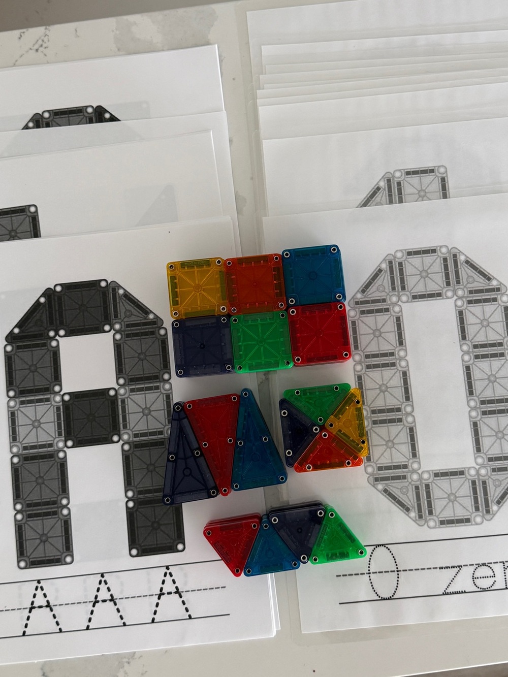 Magna-tiles micro mags travel bundle 80pc